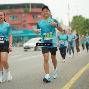 Runner Photo 8833378