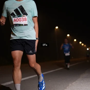 Runner Photo 8833384
