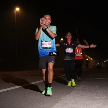 Runner Photo 8833395