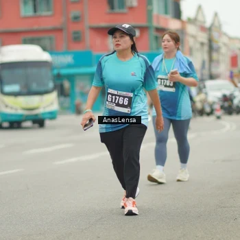 Runner Photo 8833411