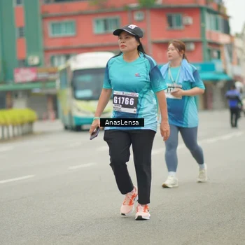Runner Photo 8833415