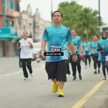 Runner Photo 8833466