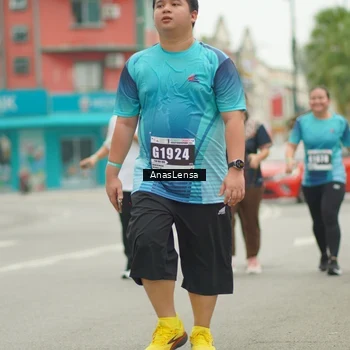 Runner Photo 8833511