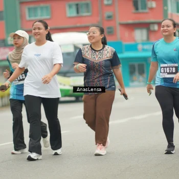 Runner Photo 8833555