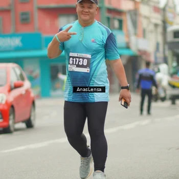 Runner Photo 8833751