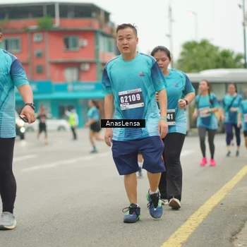 Runner Photo 8833814