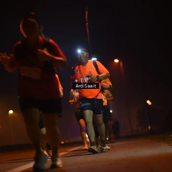 Runner Photo 8833900