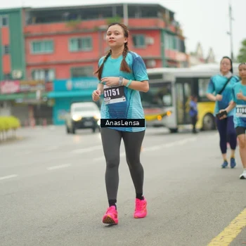 Runner Photo 8833974