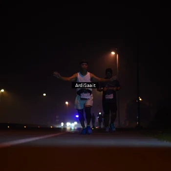 Runner Photo 8833999