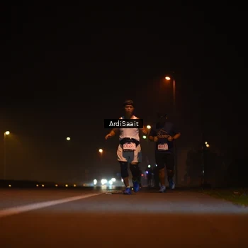 Runner Photo 8834005