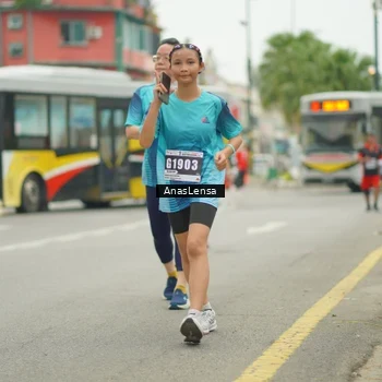 Runner Photo 8834021