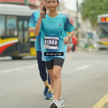 Runner Photo 8834027