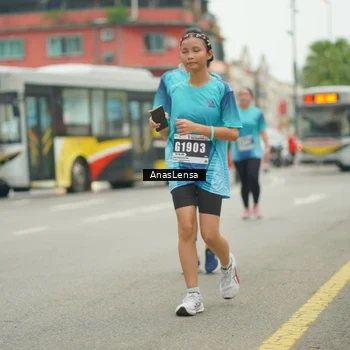 Runner Photo 8834028
