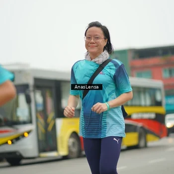 Runner Photo 8834074