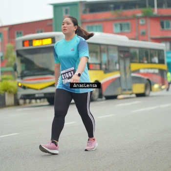 Runner Photo 8834121