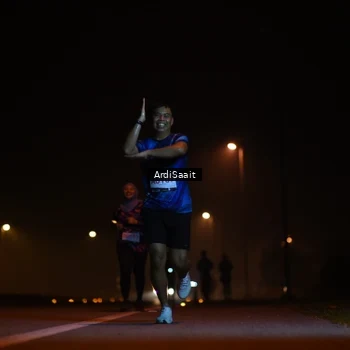 Runner Photo 8834175