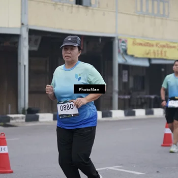 Runner Photo 8834213