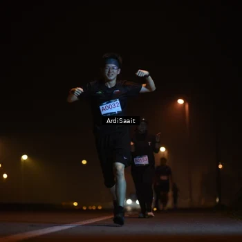 Runner Photo 8834244