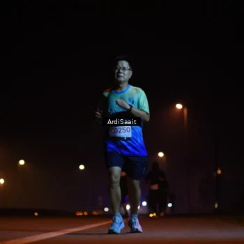 Runner Photo 8834265