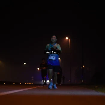 Runner Photo 8834275