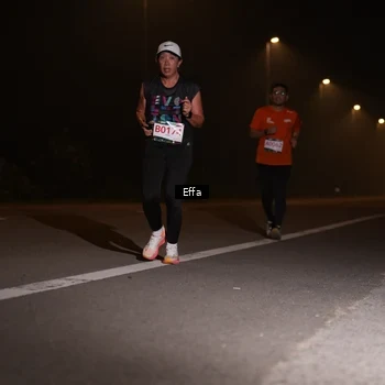Runner Photo 8834277