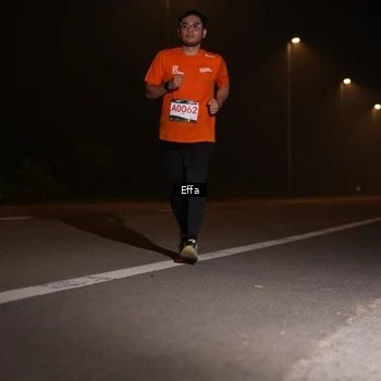Runner Photo 8834279