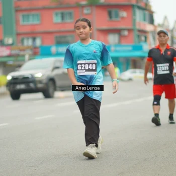 Runner Photo 8834334