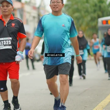 Runner Photo 8834335
