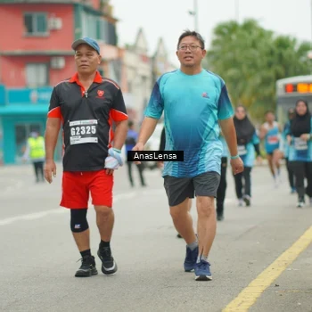 Runner Photo 8834337