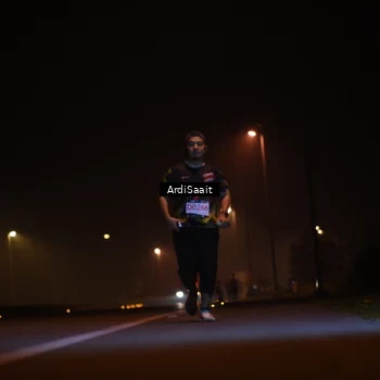 Runner Photo 8834355
