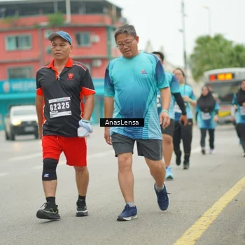 Runner Photo 8834366