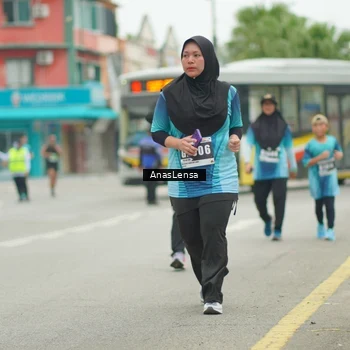 Runner Photo 8834398
