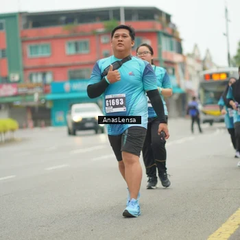 Runner Photo 8834401