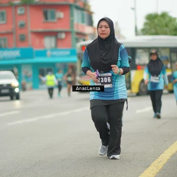 Runner Photo 8834429