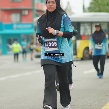 Runner Photo 8834432