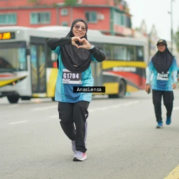 Runner Photo 8834502