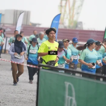 Runner Photo 8834503