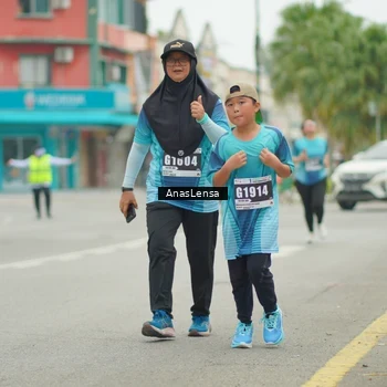 Runner Photo 8834519