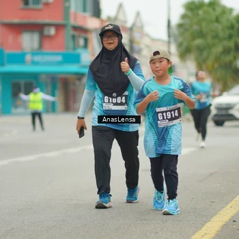 Runner Photo 8834524