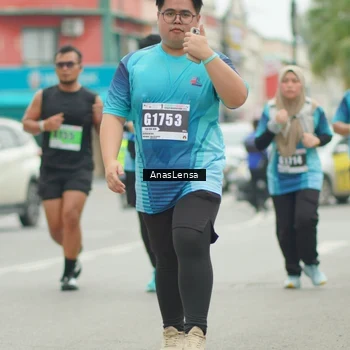 Runner Photo 8834624