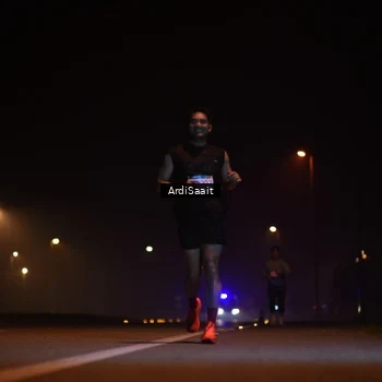 Runner Photo 8834675