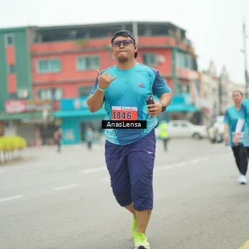 Runner Photo 8834739