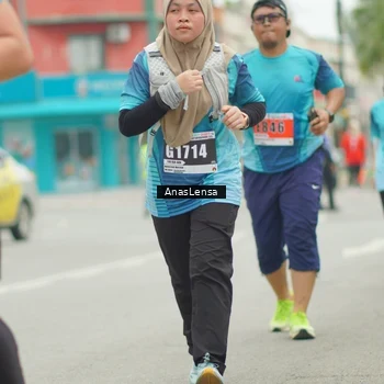 Runner Photo 8834741