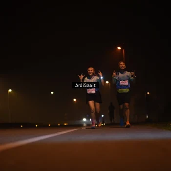 Runner Photo 8834755