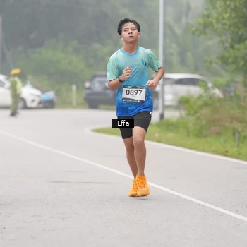 Runner Photo 8834796