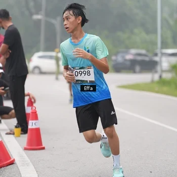 Runner Photo 8834802
