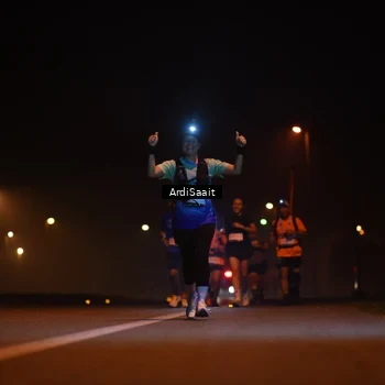 Runner Photo 8834916