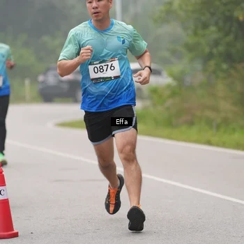 Runner Photo 8834923