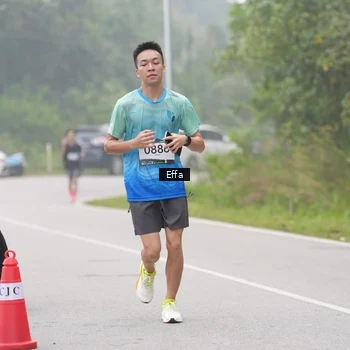 Runner Photo 8834936
