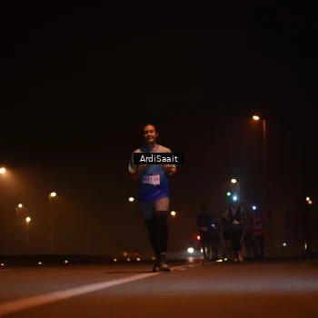 Runner Photo 8835008